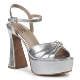 SANDALE SEVIN ARGİNTİU