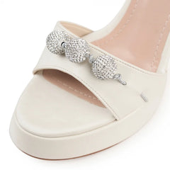 SANDALE 3 BİLE DE CRYSTAL