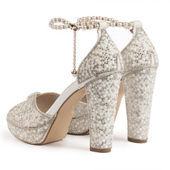 SANDALE LUMINA PERLEI