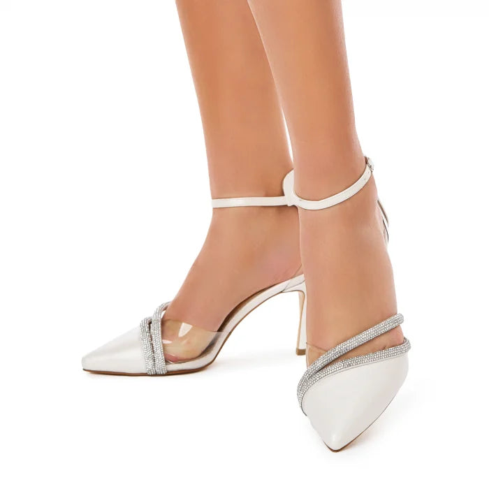 PANTOFI BETSEY